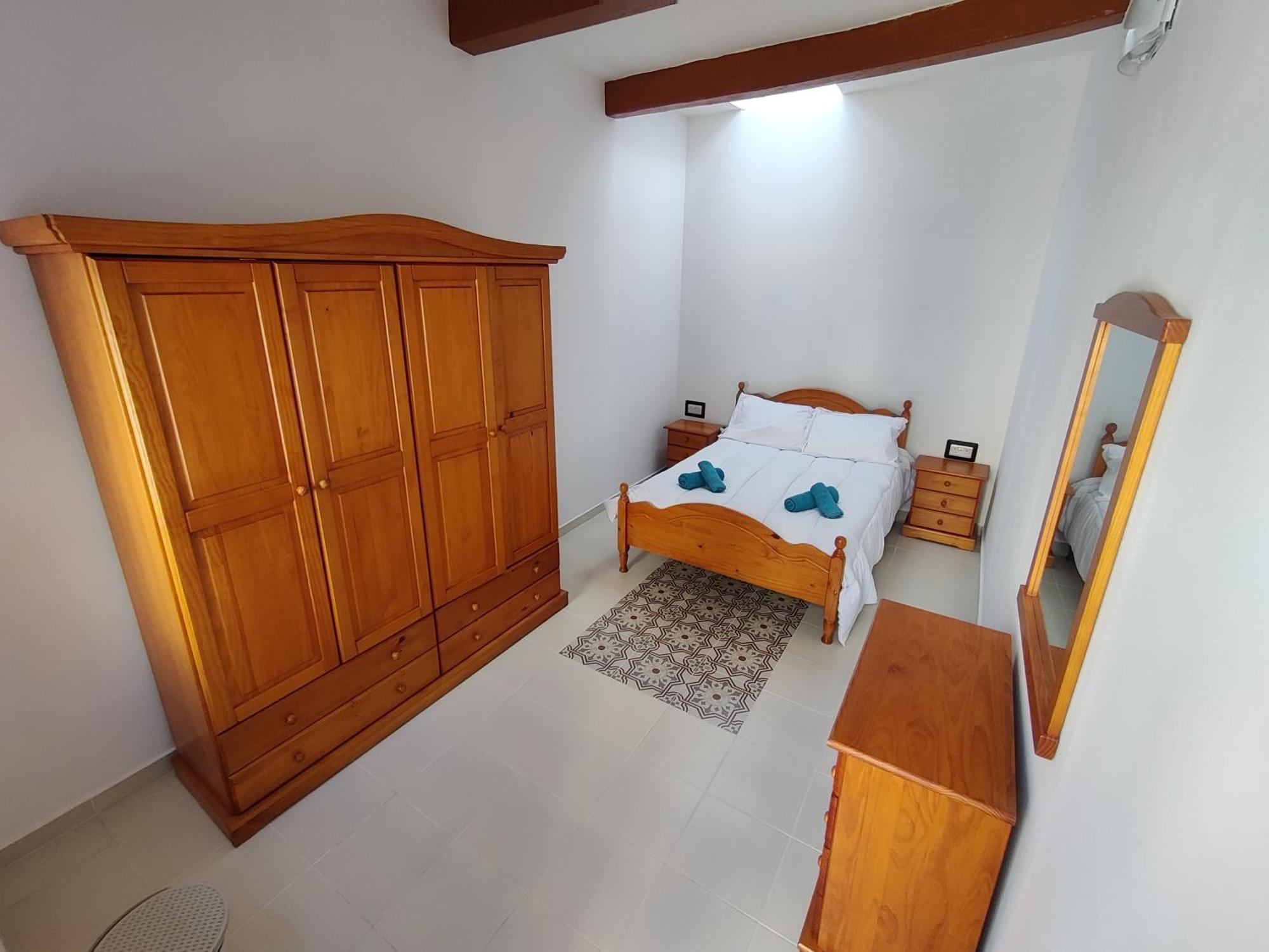 Peaceful Traditional Maltese Townhouse Luqa Exteriör bild