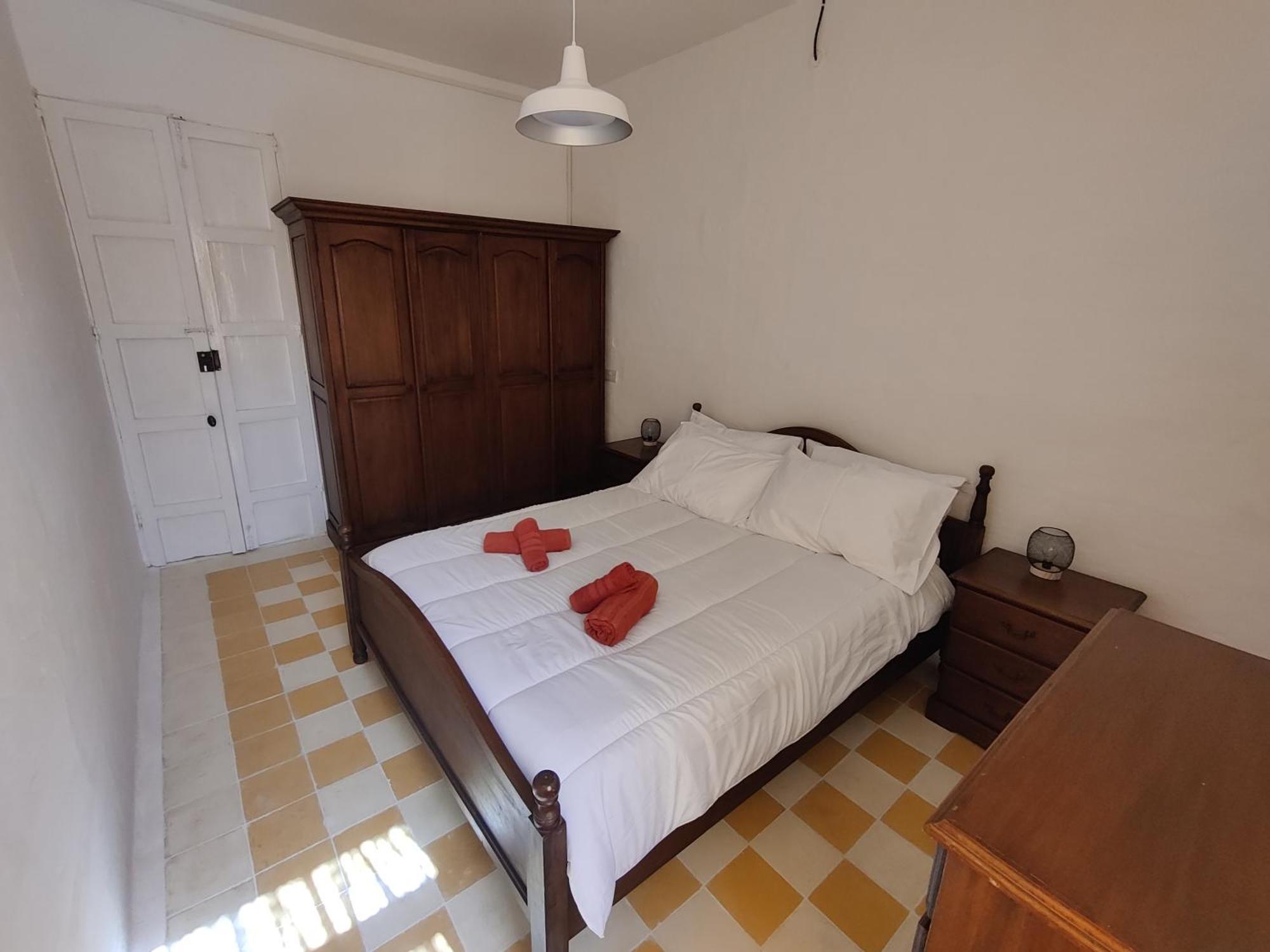 Peaceful Traditional Maltese Townhouse Luqa Exteriör bild
